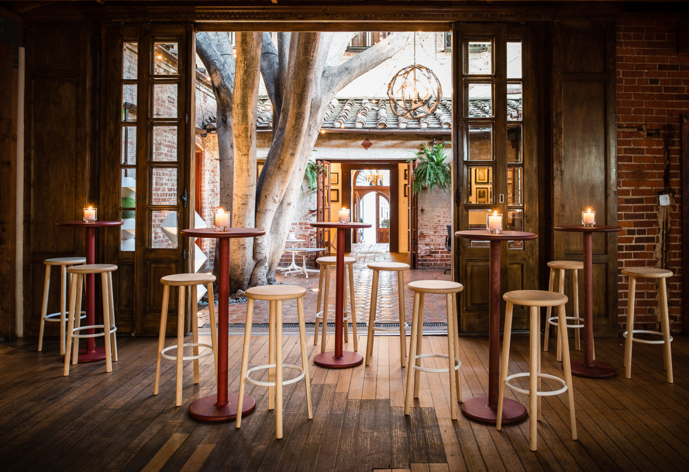 创意家具 - 桌几|餐桌|办公家具|设计师家具|索洛餐台